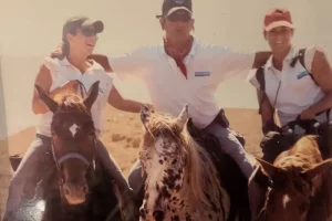 עם מיכלי ועפר בחוצה ישראל